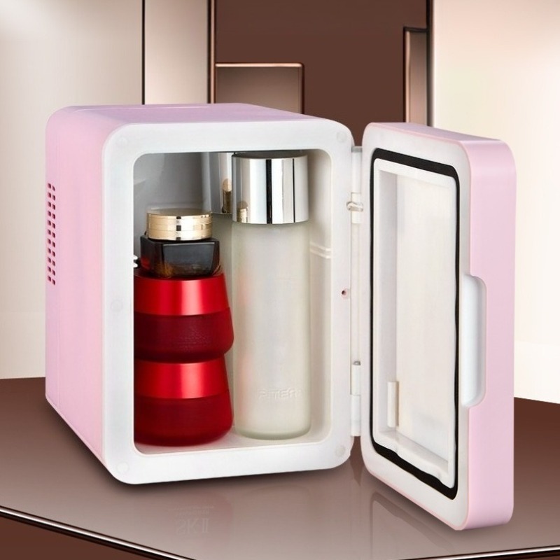 Luxury Skincare Minis - ثلاجة مكياج محمولة صغيرة فاخرة جديدة